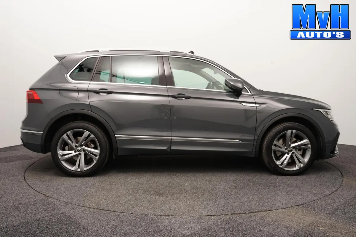 1.4 TSI PHEV R-Line|PANO|STOEL/STUUR.VERW