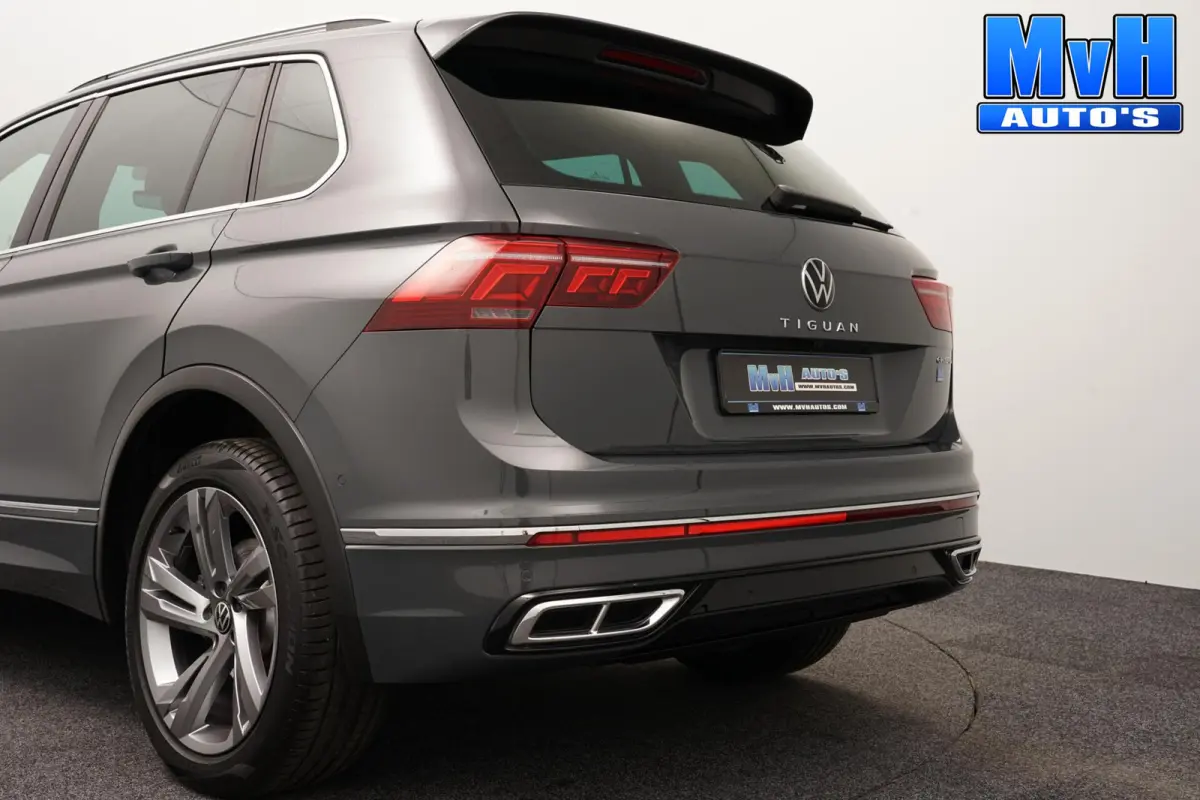 1.4 TSI PHEV R-Line|PANO|STOEL/STUUR.VERW