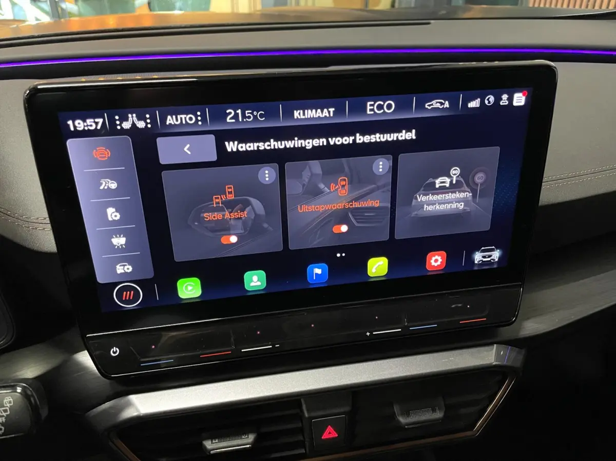 1.4 e-Hybrid VZ 245 PK/ Cam/ Memo/ Pano/ Sportstuur/ Matt/ Trekhaak