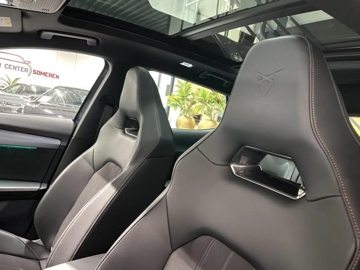 1.4 e-Hybrid VZ 245 PK/ Cam/ Memo/ Pano/ Sportstuur/ Matt/ Trekhaak