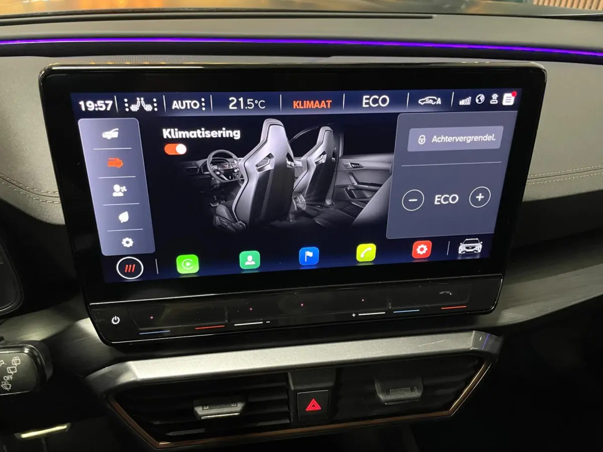 1.4 e-Hybrid VZ 245 PK/ Cam/ Memo/ Pano/ Sportstuur/ Matt/ Trekhaak