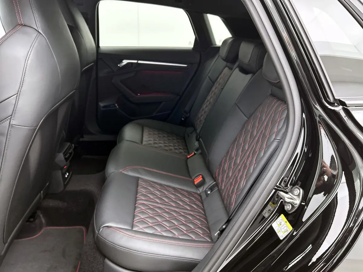 1.5 e-hybrid S edition Competition