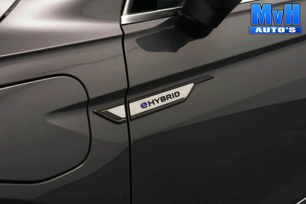 1.4 TSI PHEV R-Line|PANO|STOEL/STUUR.VERW|SOH93%