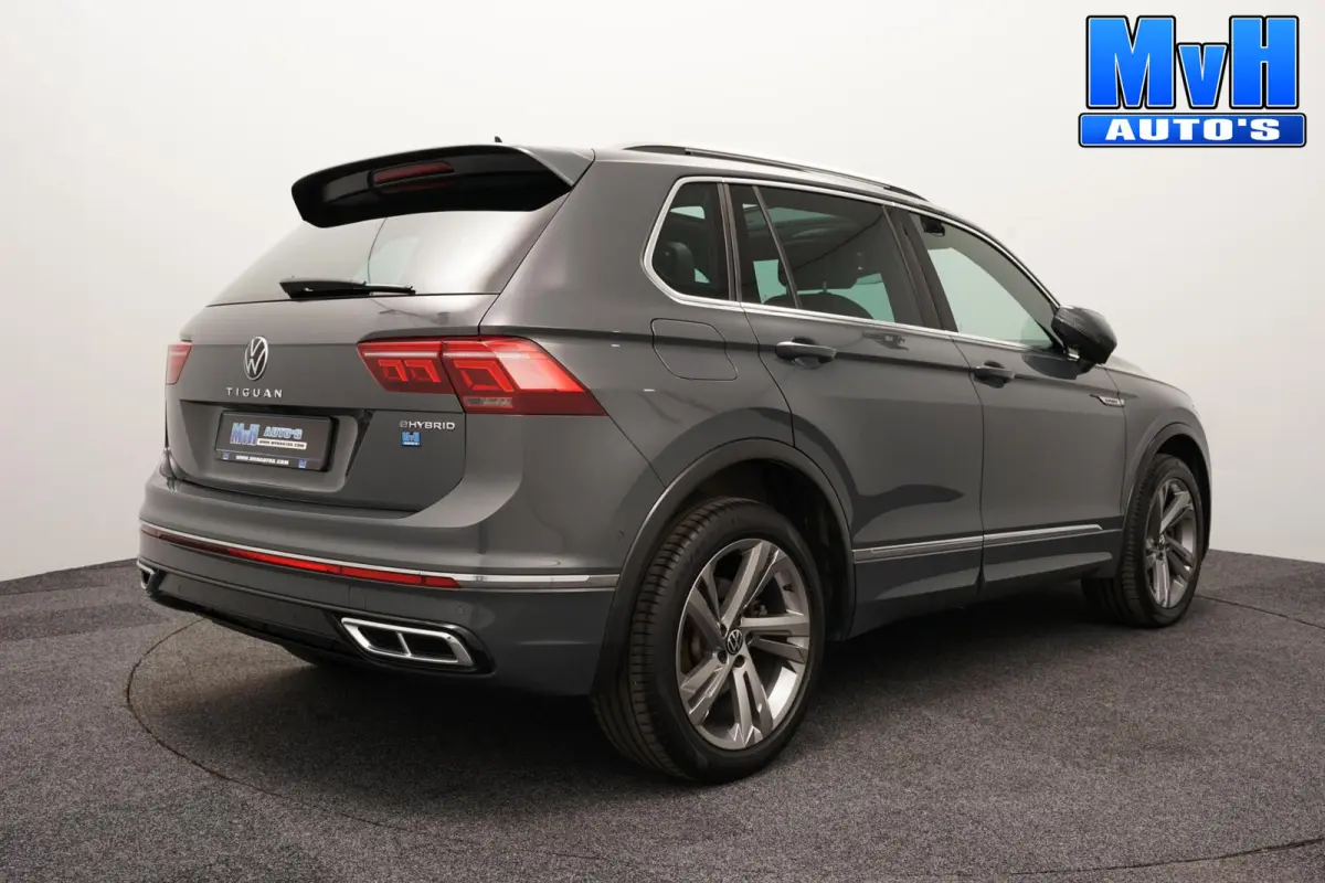 1.4 TSI PHEV R-Line|PANO|STOEL/STUUR.VERW|SOH93%