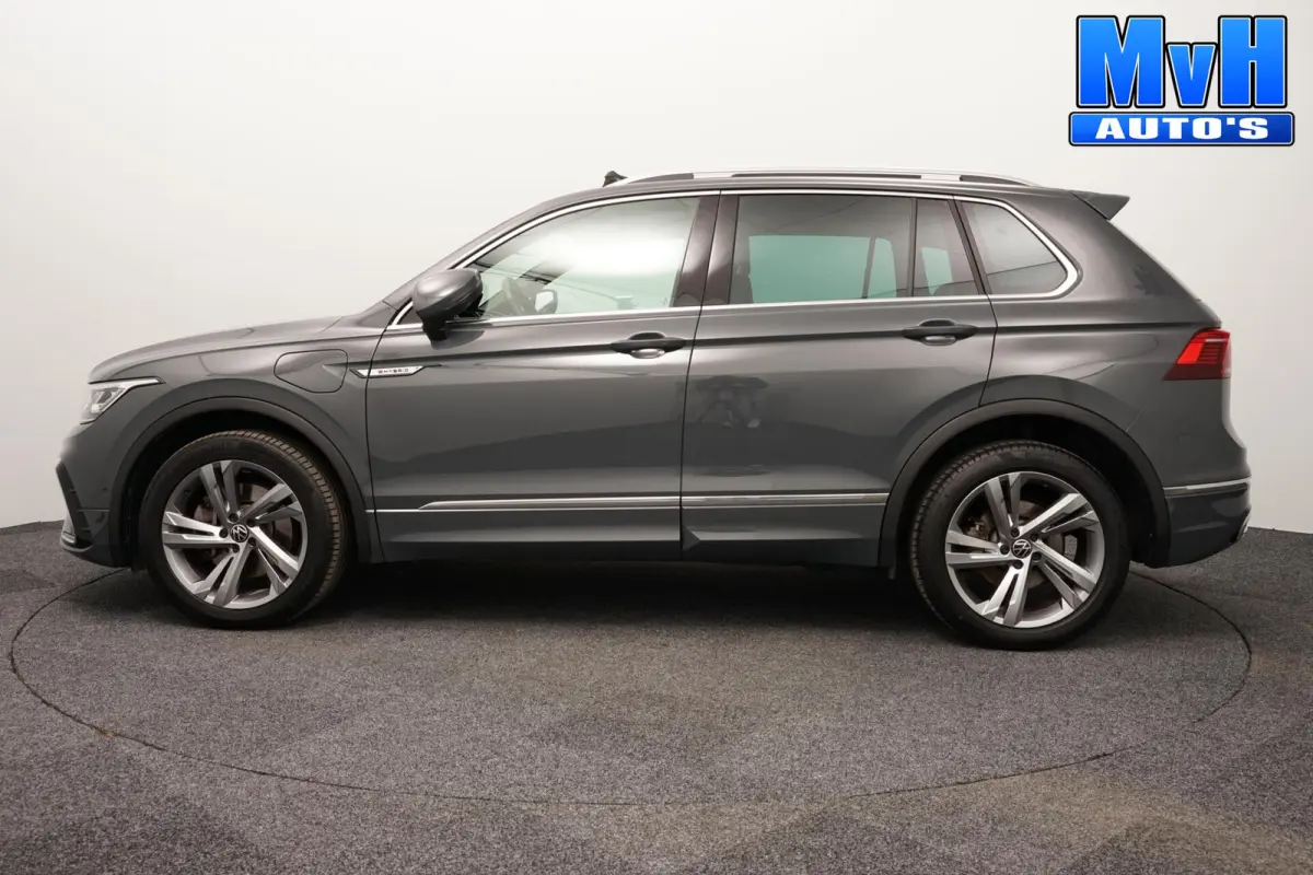 1.4 TSI PHEV R-Line|PANO|STOEL/STUUR.VERW|SOH93%