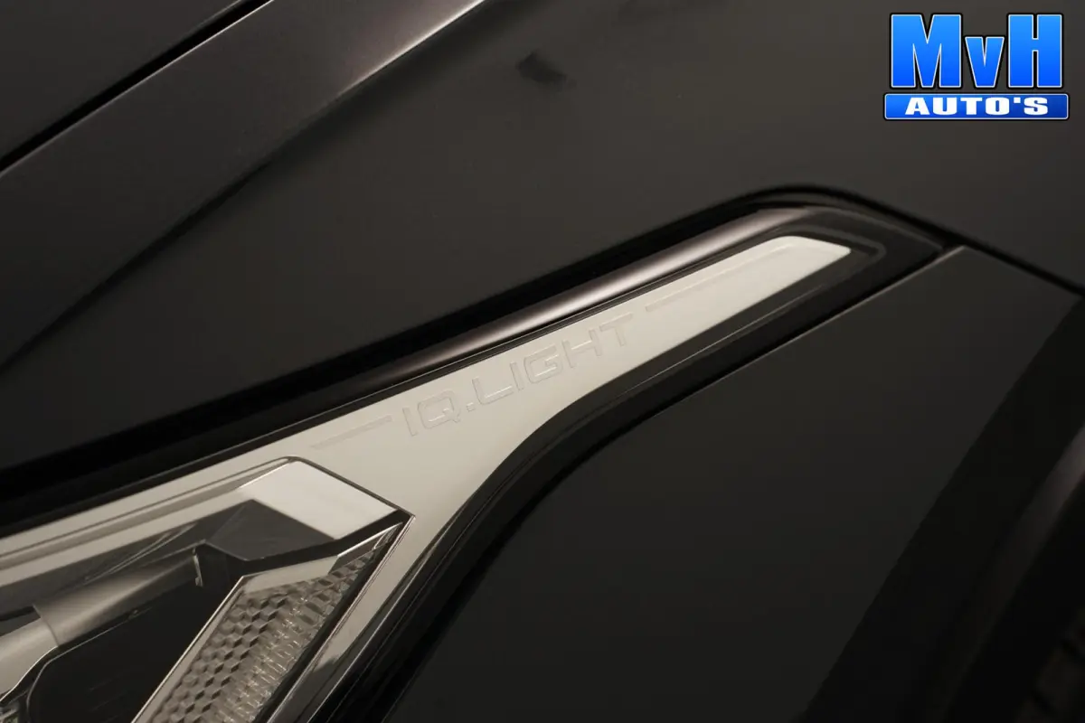 1.4 TSI PHEV R-Line|PANO|STOEL/STUUR.VERW|SOH93%