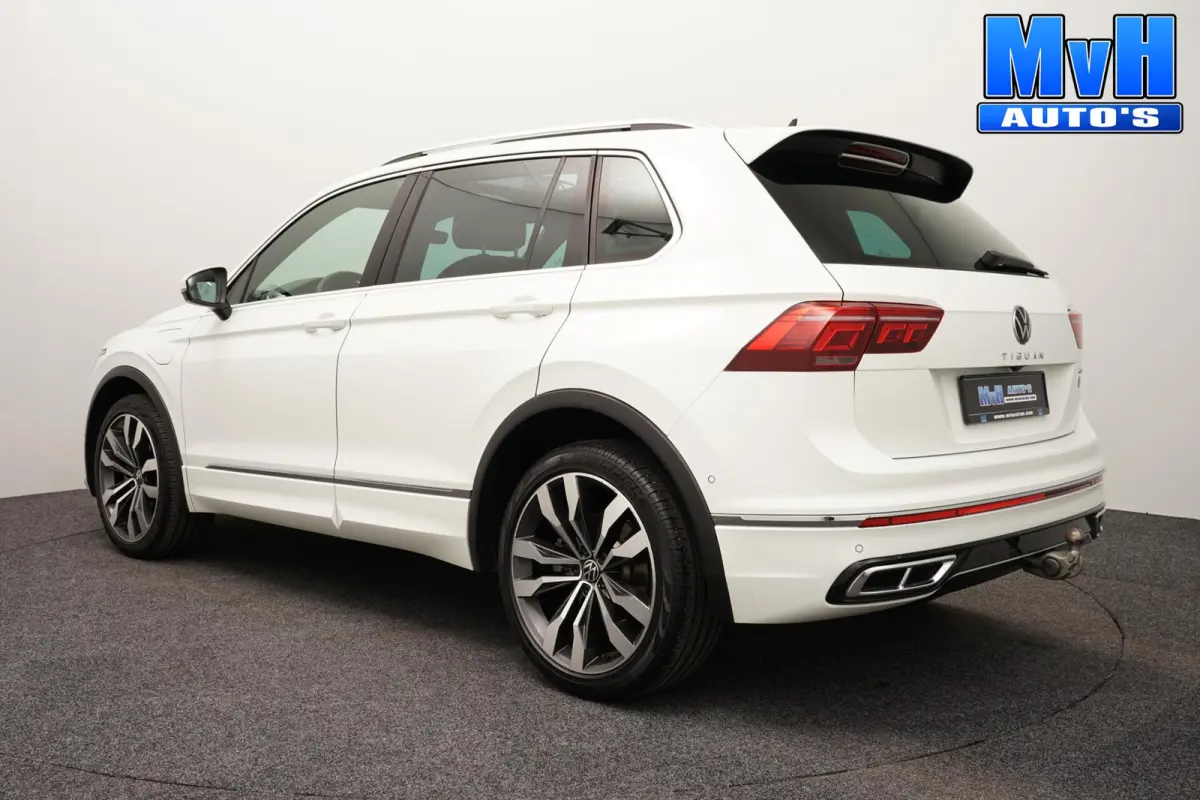 1.4 TSI PHEV R-Line|PANO|STOEL/STUUR.VERW