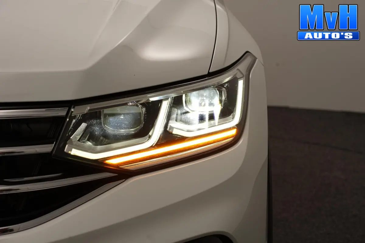 1.4 TSI PHEV R-Line|PANO|STOEL/STUUR.VERW