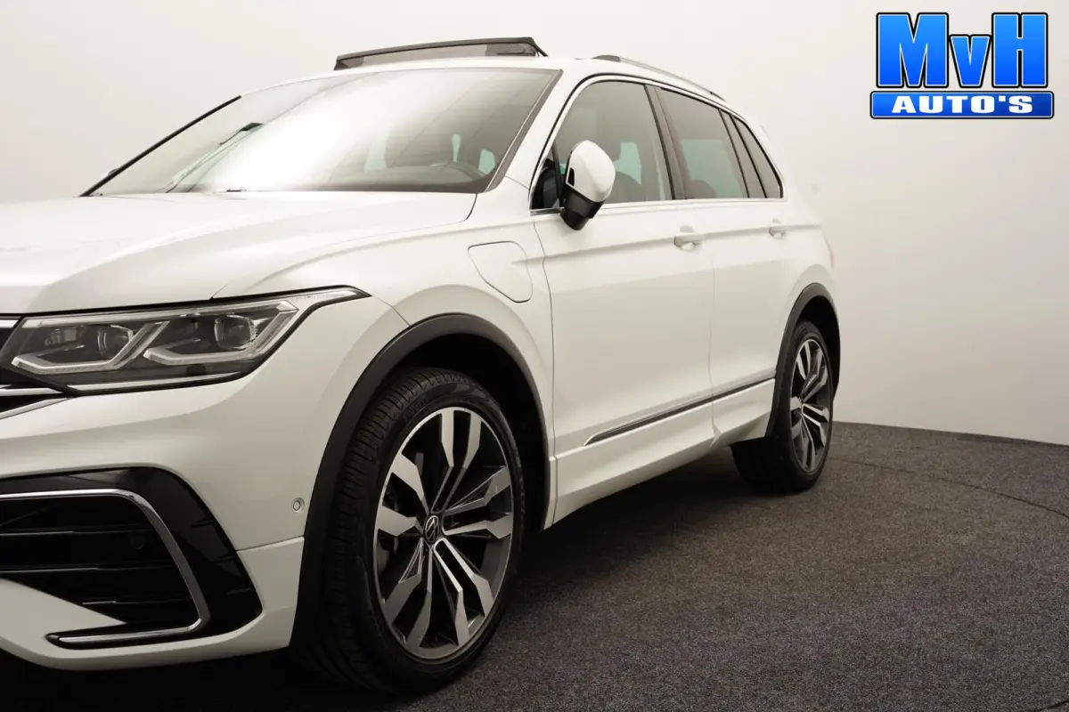1.4 TSI PHEV R-Line|PANO|STOEL/STUUR.VERW