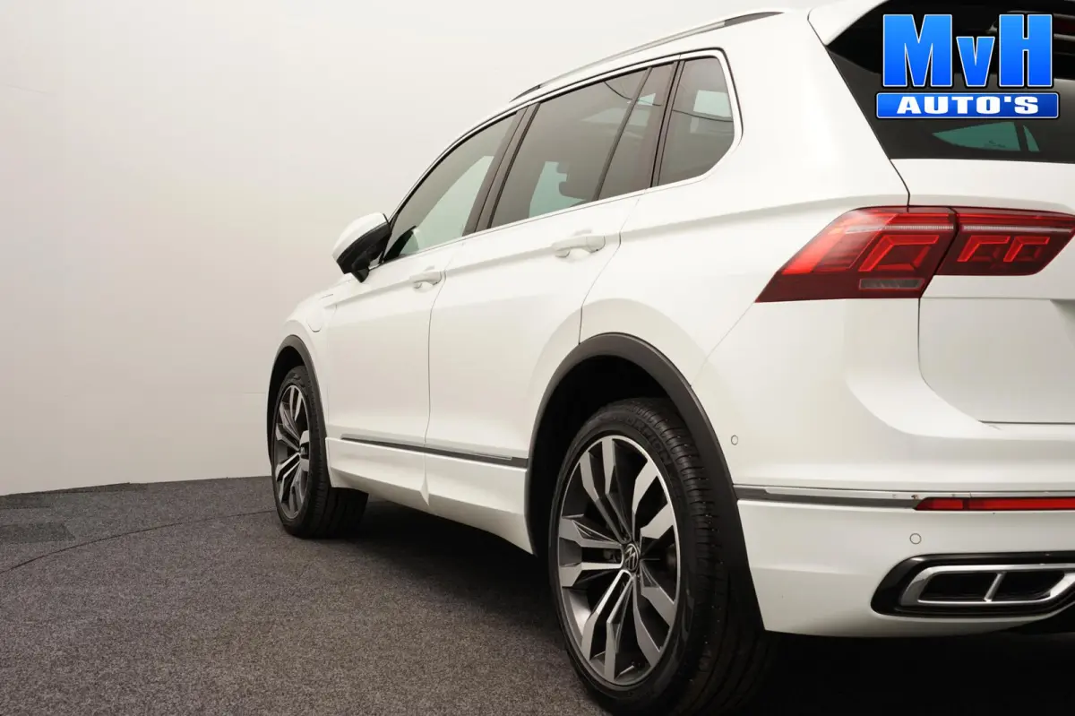 1.4 TSI PHEV R-Line|PANO|STOEL/STUUR.VERW