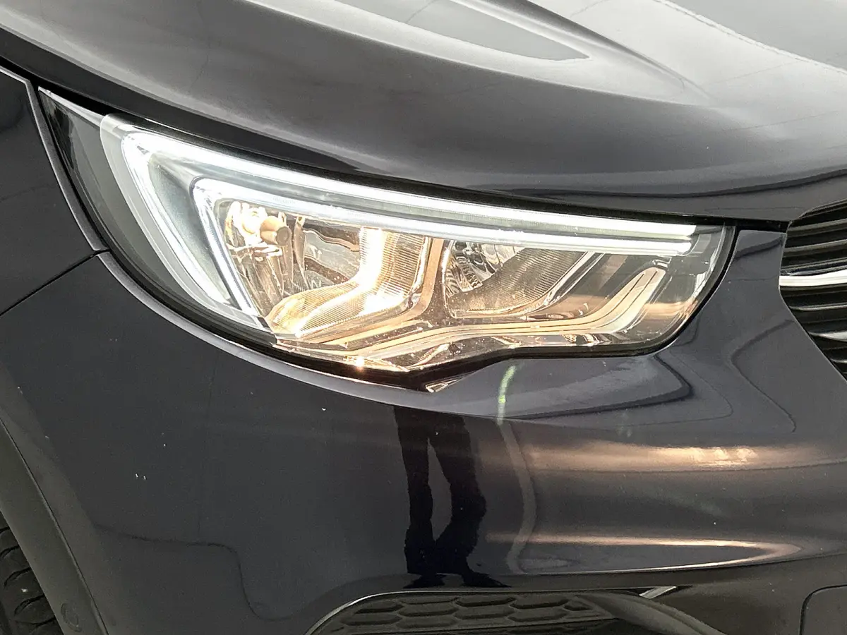 1.2 Turbo Innovation / Airco / Navi / Cruise-ctr. / Apple Car Play - Android / Privacy Glass / Apk 09-2027