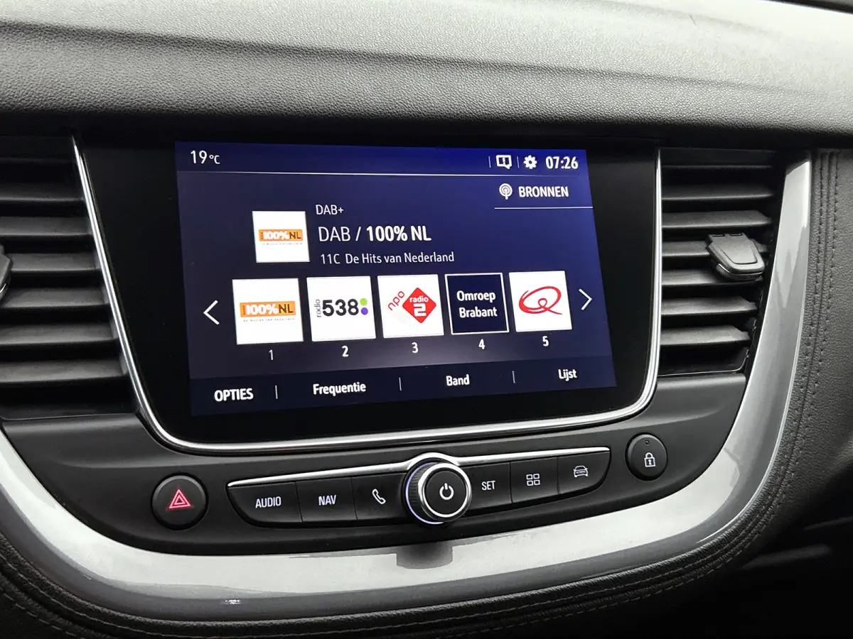1.2 Turbo Innovation / Airco / Navi / Cruise-ctr. / Apple Car Play - Android / Privacy Glass / Apk 09-2027