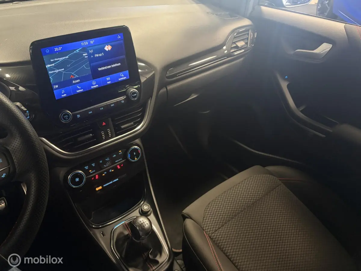 1.0 EcoBoost ST-Line X FULL LED / WINTERPACK / ALL SEASON'S