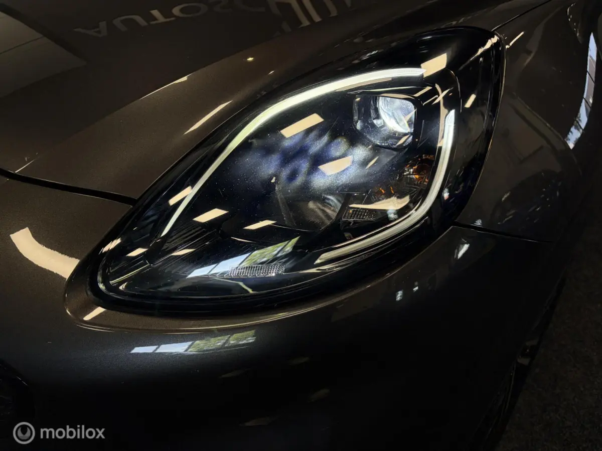 1.0 EcoBoost ST-Line X FULL LED / WINTERPACK / ALL SEASON'S