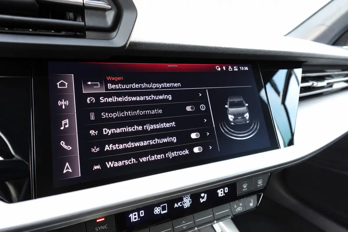 35 TFSI Edition One PANO KEYLESS CAM VOL