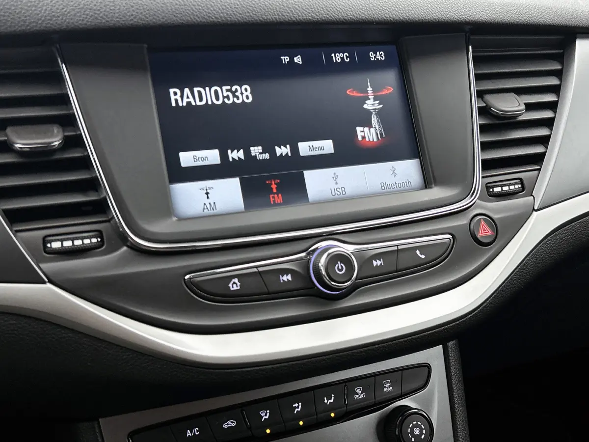 1.5 CDTI 123PK 5Drs Euro 6 / Navigatie / Pdc.A / Airco / Radio multimedia / Apk 09-2027
