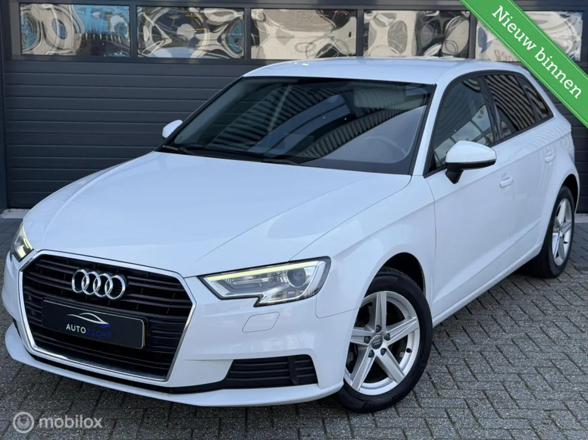 30 TDI Design Pro Line Plus | Cruise | Sen