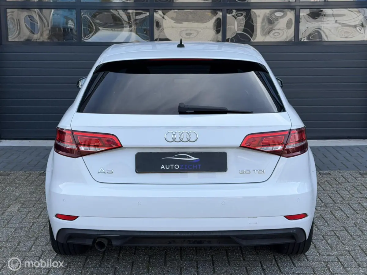 30 TDI Design Pro Line Plus | Cruise | Sen