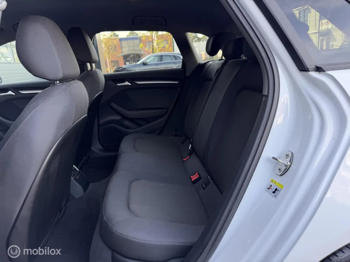 30 TDI Design Pro Line Plus | Cruise | Sen