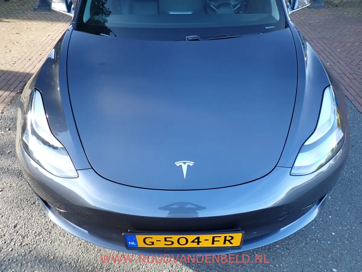 SR+ RWD 60 kWh SOH 86% / TREKHAAK / PANODAK / 19'' SPORT / AUTOPILOT