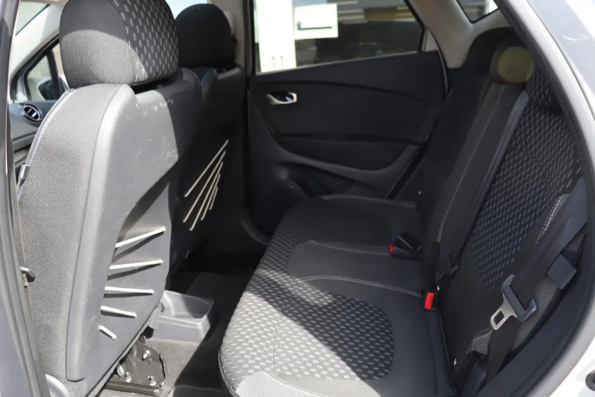 1.3 TCe Version S, Automaat, **Voorzien Van Nieuwe Motor**Climate, Cruise, Camera A, Dealer Onderhouden, PDC V+A, Pano, Navi, Prijs Is Rijklaar Inclusief 6 Maanden Garantie