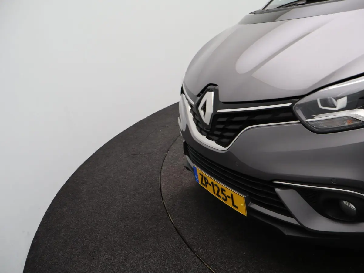 TCe 140 GPF Intens | Panoramadak | Achteruitrijcamera |