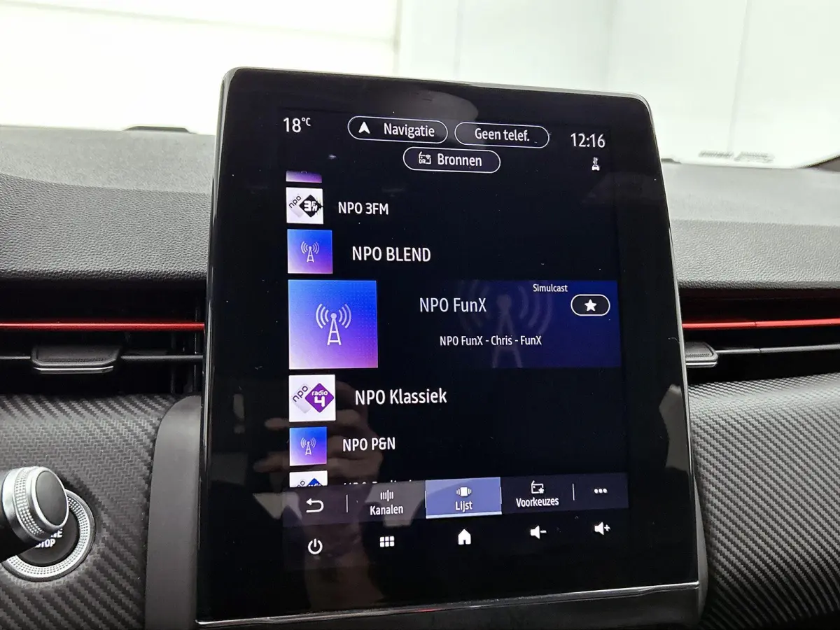 1.3 TCe R.S. Line | AUTOMAAT | ACHTERUITRIJCAMERA | APPLE CARPLAY - ANDROID AUTO | CLIMATE CONTROL | CRUISE CONTROL | LANE ASSIST |