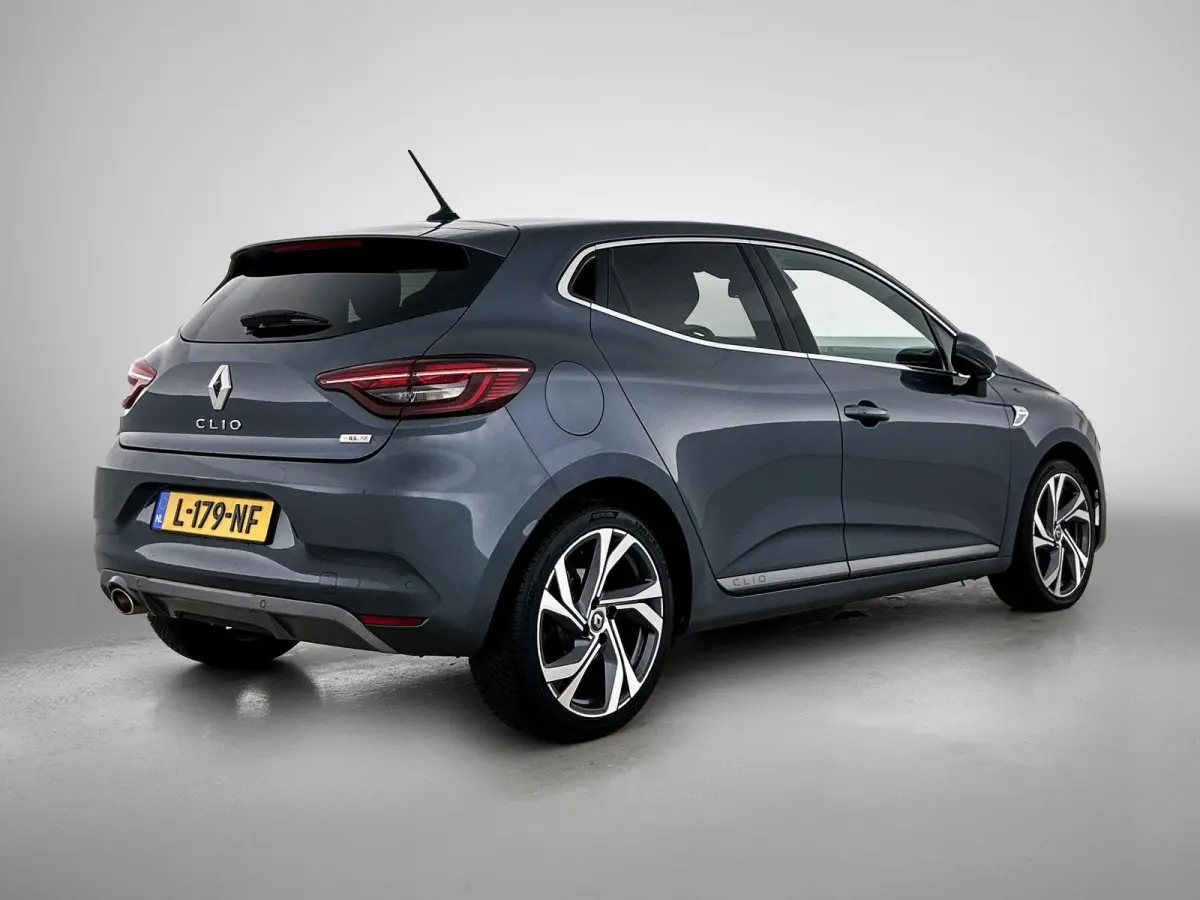1.3 TCe R.S. Line | AUTOMAAT | ACHTERUITRIJCAMERA | APPLE CARPLAY - ANDROID AUTO | CLIMATE CONTROL | CRUISE CONTROL | LANE ASSIST |