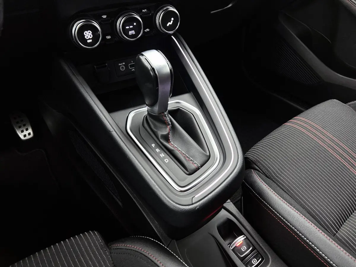 1.3 TCe R.S. Line | AUTOMAAT | ACHTERUITRIJCAMERA | APPLE CARPLAY - ANDROID AUTO | CLIMATE CONTROL | CRUISE CONTROL | LANE ASSIST |