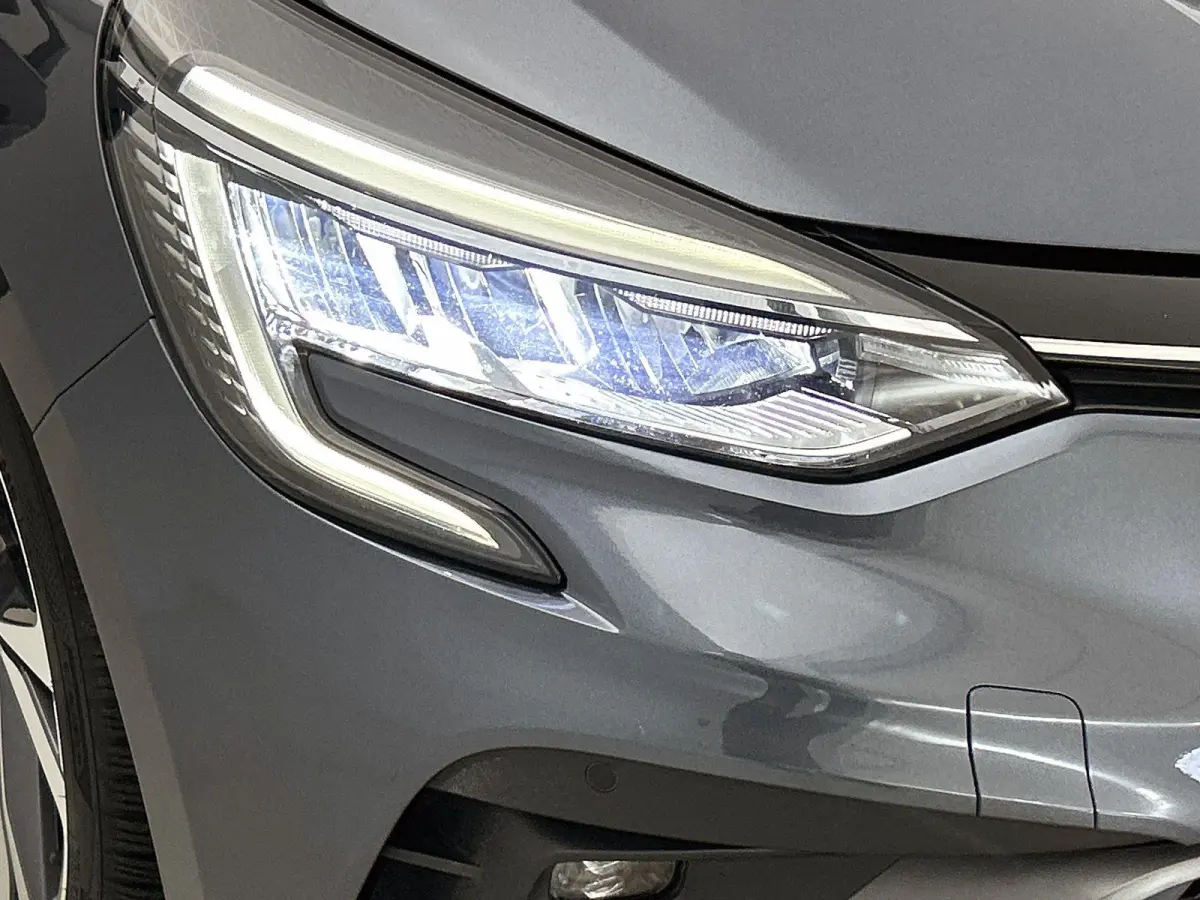1.3 TCe R.S. Line | AUTOMAAT | ACHTERUITRIJCAMERA | APPLE CARPLAY - ANDROID AUTO | CLIMATE CONTROL | CRUISE CONTROL | LANE ASSIST |