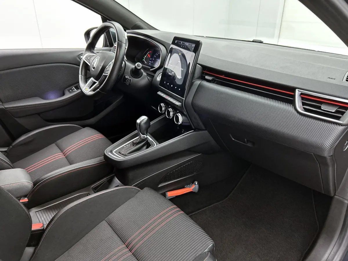 1.3 TCe R.S. Line | AUTOMAAT | ACHTERUITRIJCAMERA | APPLE CARPLAY - ANDROID AUTO | CLIMATE CONTROL | CRUISE CONTROL | LANE ASSIST |