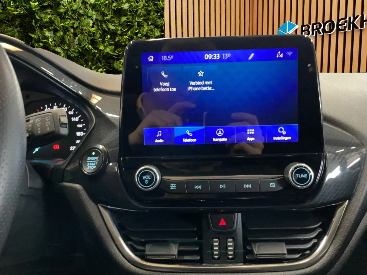1.0 EcoBoost ST-Line X Panoramadak | Cruise | Carplay | Navi | Stoel- stuurverw. | PDC | 18"