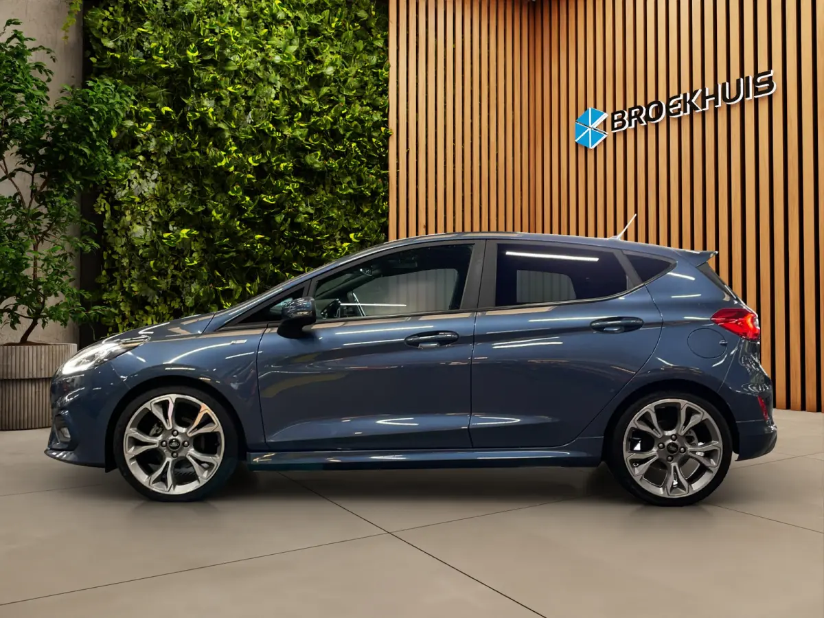 1.0 EcoBoost ST-Line X Panoramadak | Cruise | Carplay | Navi | Stoel- stuurverw. | PDC | 18"