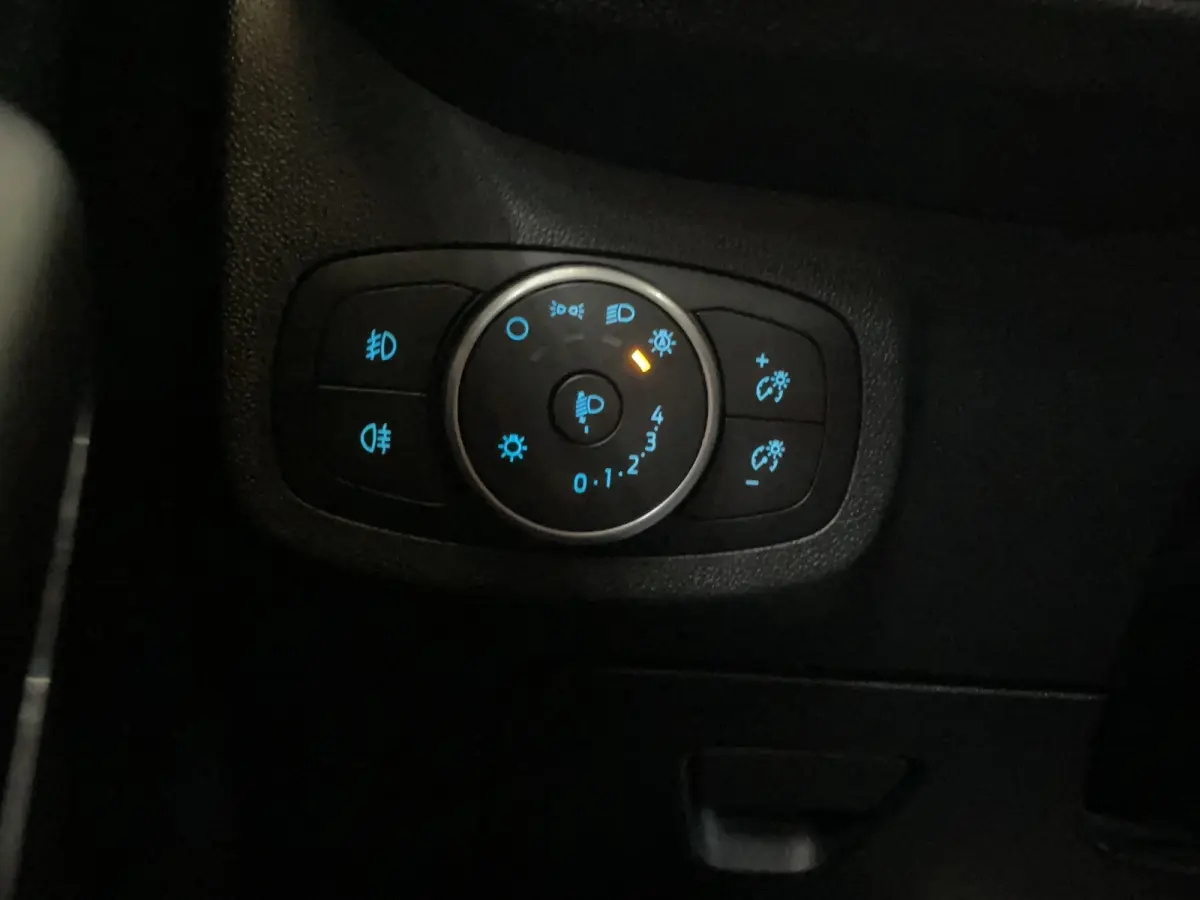 1.0 EcoBoost ST-Line X Panoramadak | Cruise | Carplay | Navi | Stoel- stuurverw. | PDC | 18"