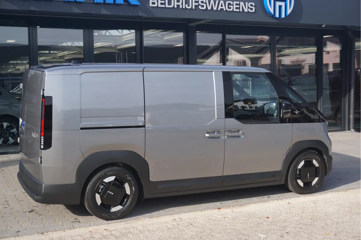 L2H1 Elite Executive 71.2 kWh Navi, 360° Cam, Stoel Verwarming / Ventilatie, 2x Schuifdeur!! NR. K01