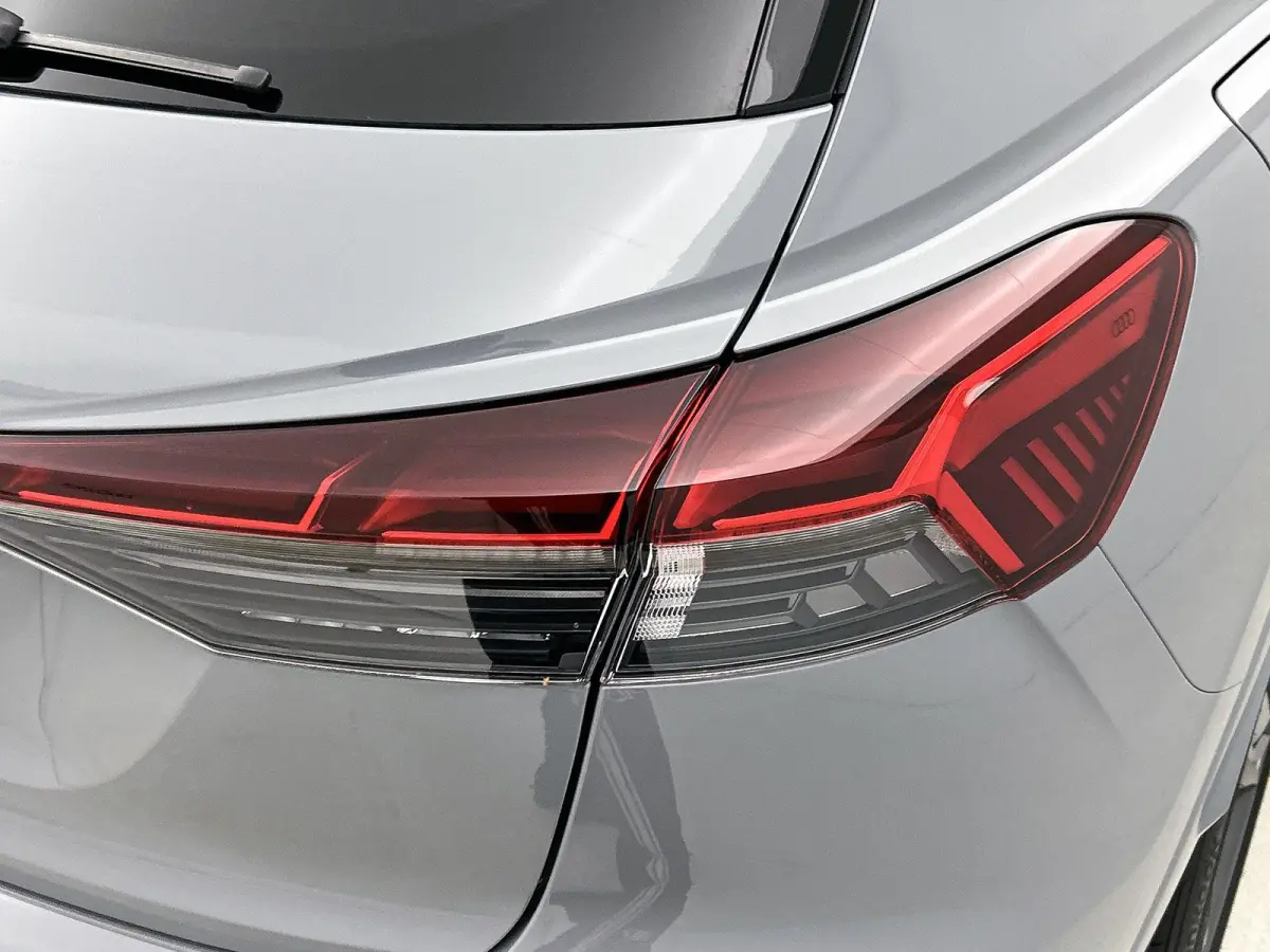 S edition performance 82 kWh