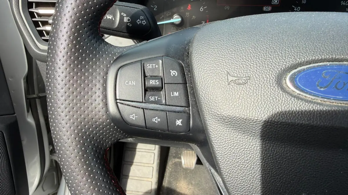 1.0 EcoBoost Hybrid ST Line
