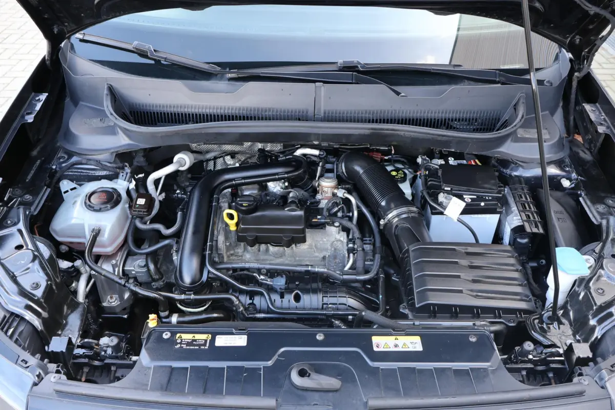 1.0 TSI Go 1e Eigenaar | Volledig Onderh | BTW | Stoelverwarming | Navi | Carplay | ACC | LED | DAB | PDC