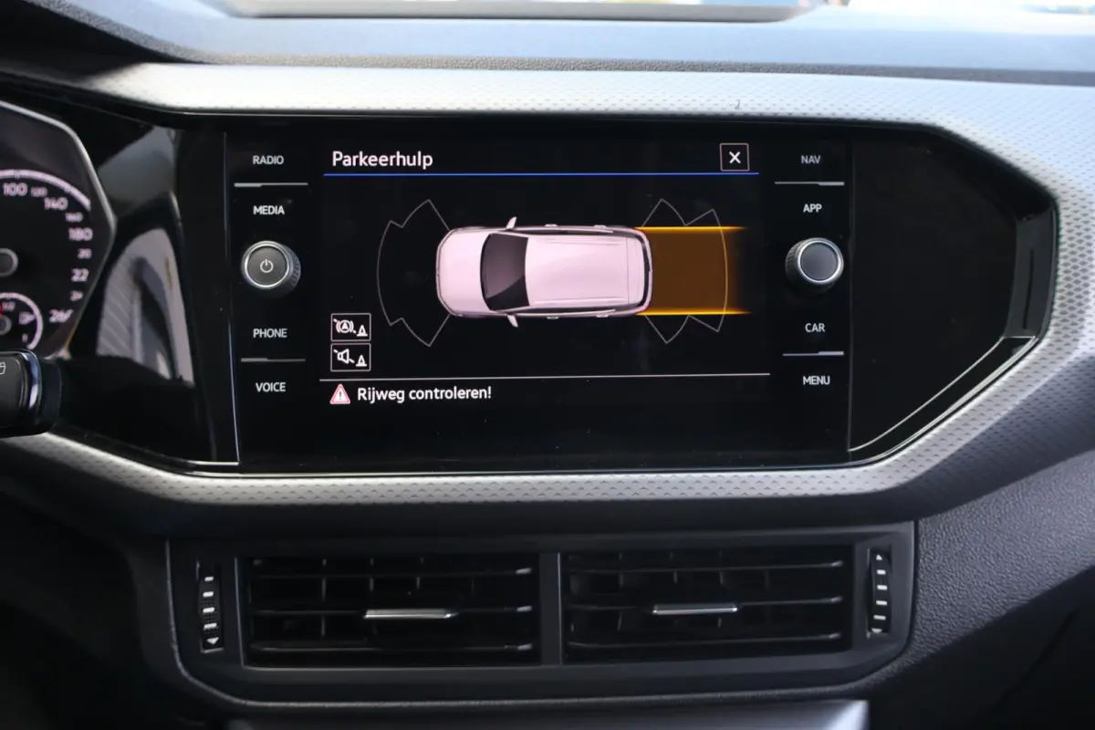 1.0 TSI Go 1e Eigenaar | Volledig Onderh | BTW | Stoelverwarming | Navi | Carplay | ACC | LED | DAB | PDC