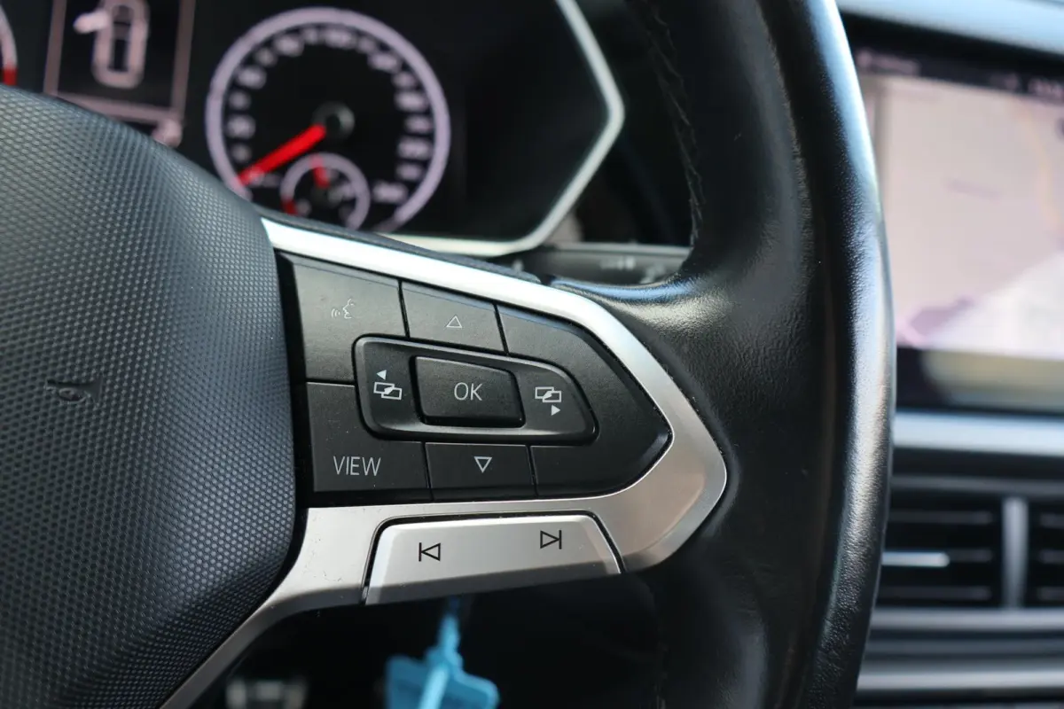 1.0 TSI Go 1e Eigenaar | Volledig Onderh | BTW | Stoelverwarming | Navi | Carplay | ACC | LED | DAB | PDC