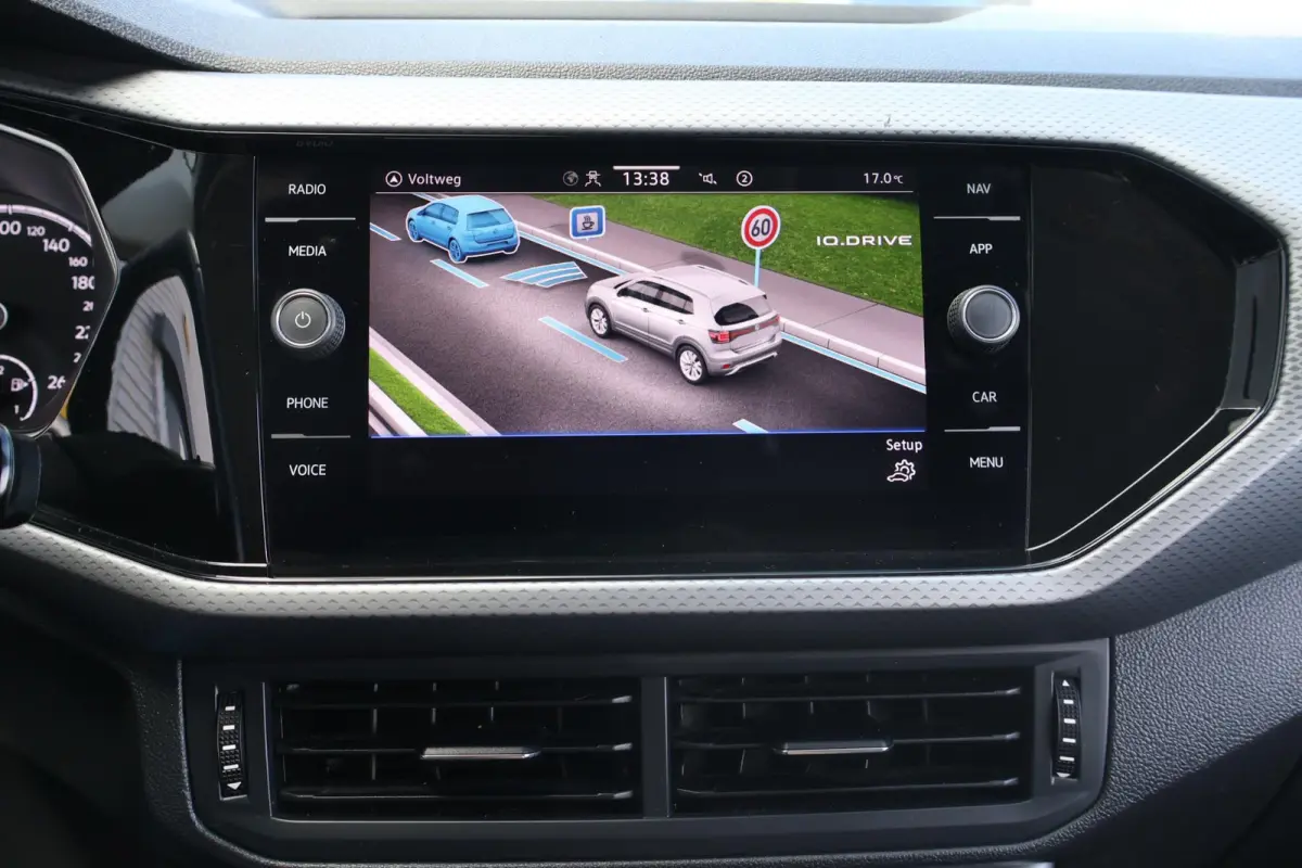 1.0 TSI Go 1e Eigenaar | Volledig Onderh | BTW | Stoelverwarming | Navi | Carplay | ACC | LED | DAB | PDC