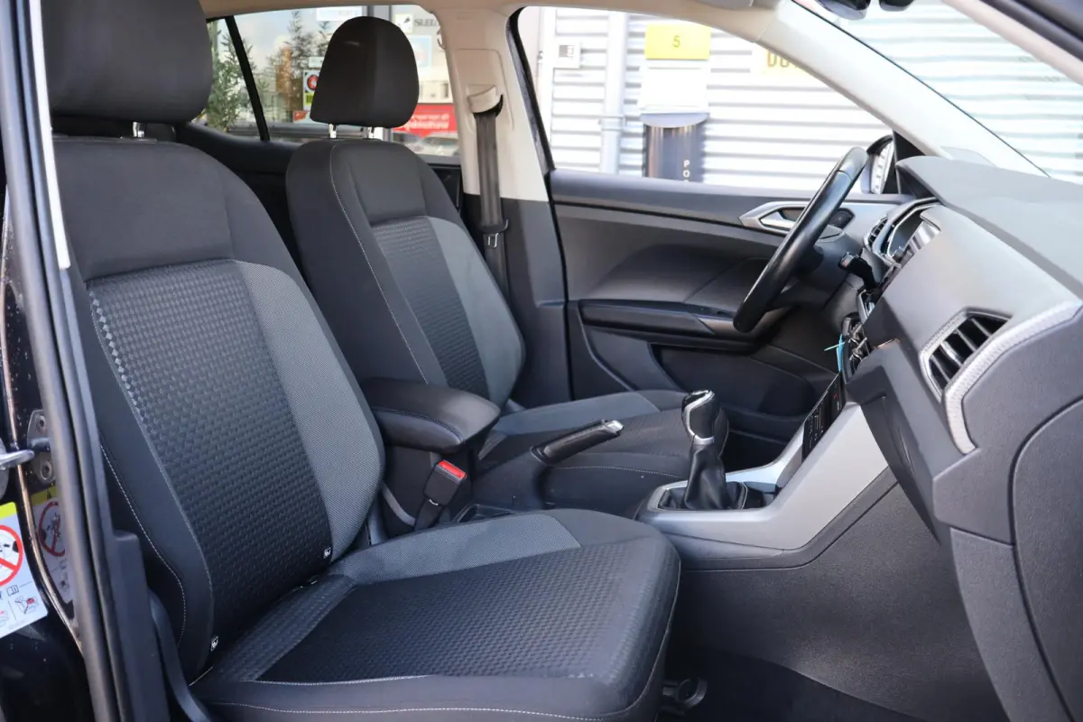 1.0 TSI Go 1e Eigenaar | Volledig Onderh | BTW | Stoelverwarming | Navi | Carplay | ACC | LED | DAB | PDC
