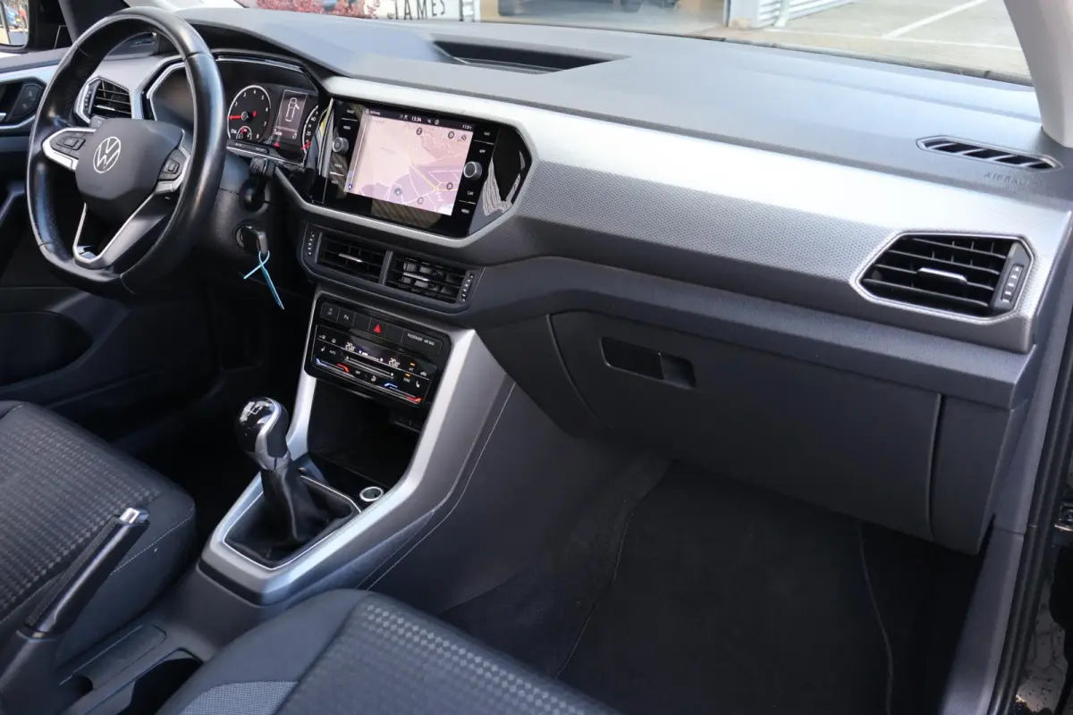 1.0 TSI Go 1e Eigenaar | Volledig Onderh | BTW | Stoelverwarming | Navi | Carplay | ACC | LED | DAB | PDC