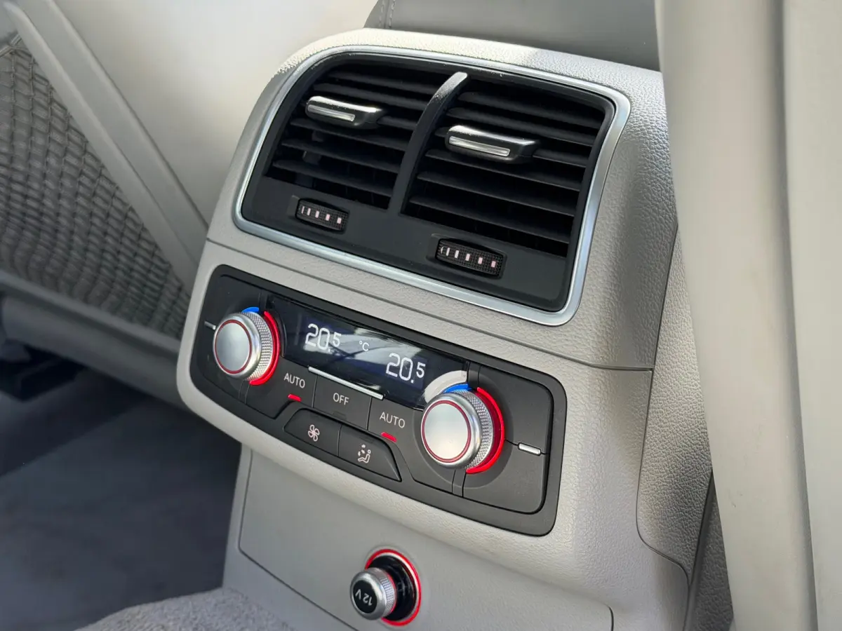 3.0 TFSI quattro Pro Line | Schuif/kanteldak + Lederbekleding + Camera + Clima Nu € 18.975,-!!!