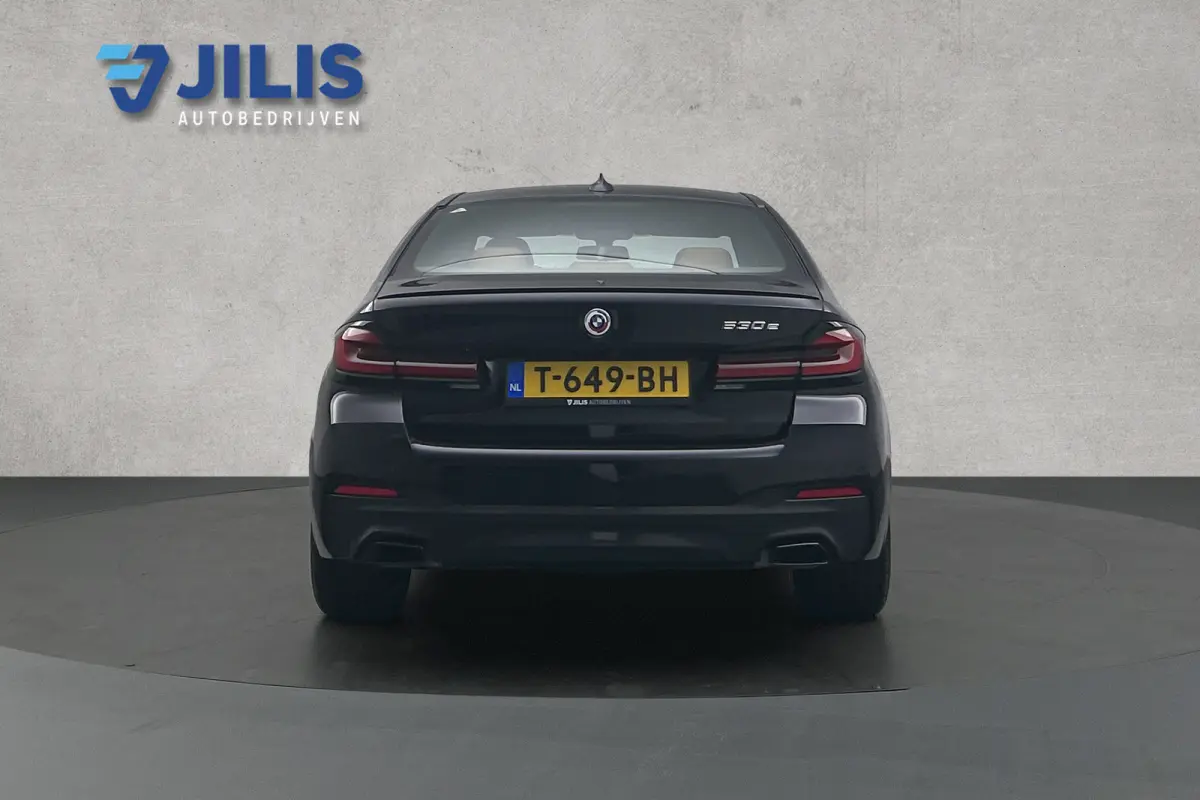 530e Business Edition Plus | M-sport | Lederen bekleding | Stoelverwarming