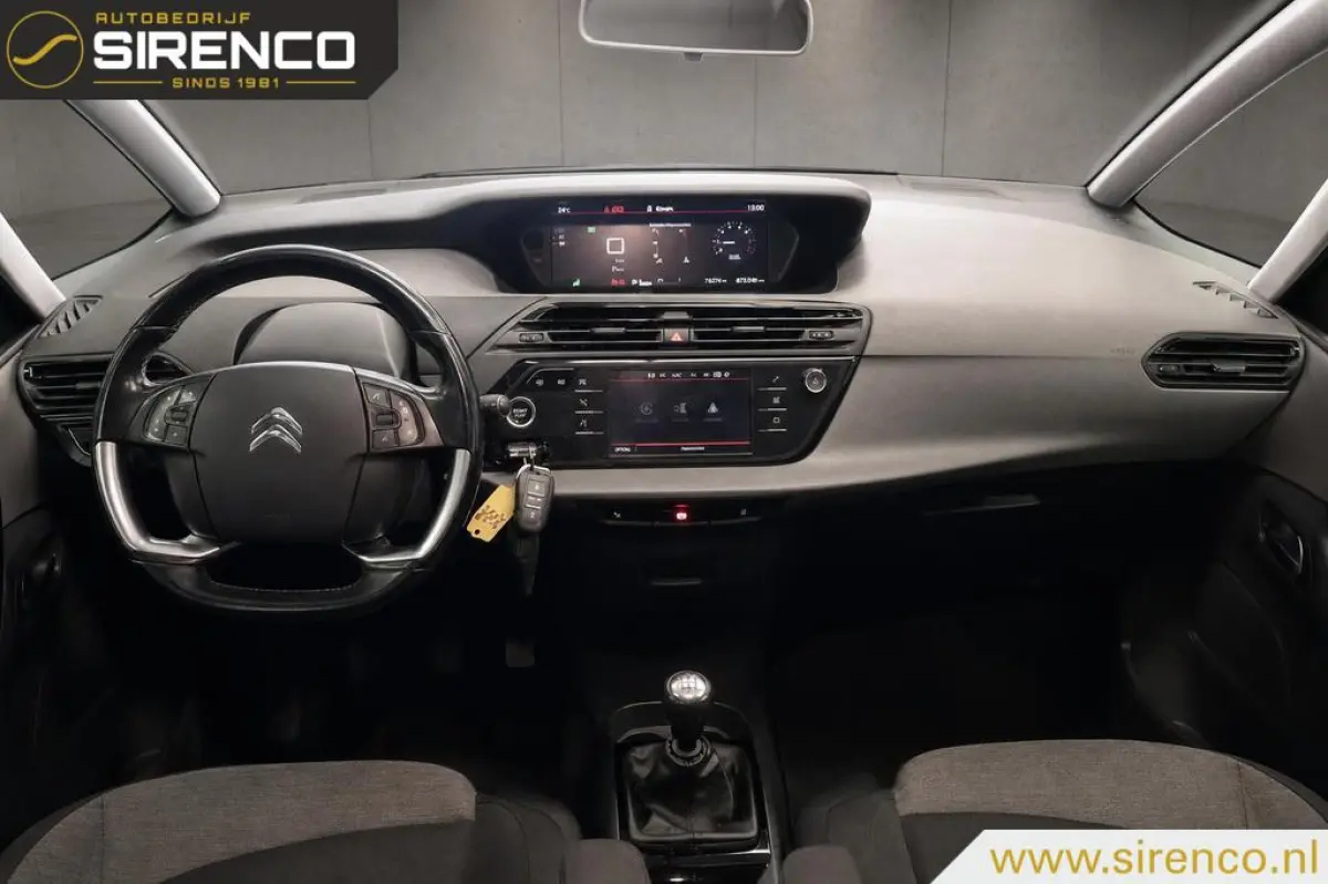 1.6 BlueHDi Business | dab | carplay | climate & cruise control | trekhaak | 7 zitter |