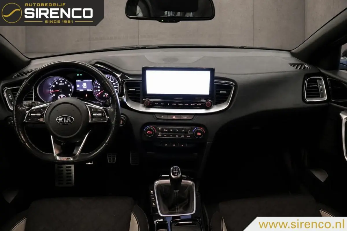 1.0 T-GDi GT-Line Edition| trekhaak | JBL | stoel- en stuurverwarming | climate & cruise control |