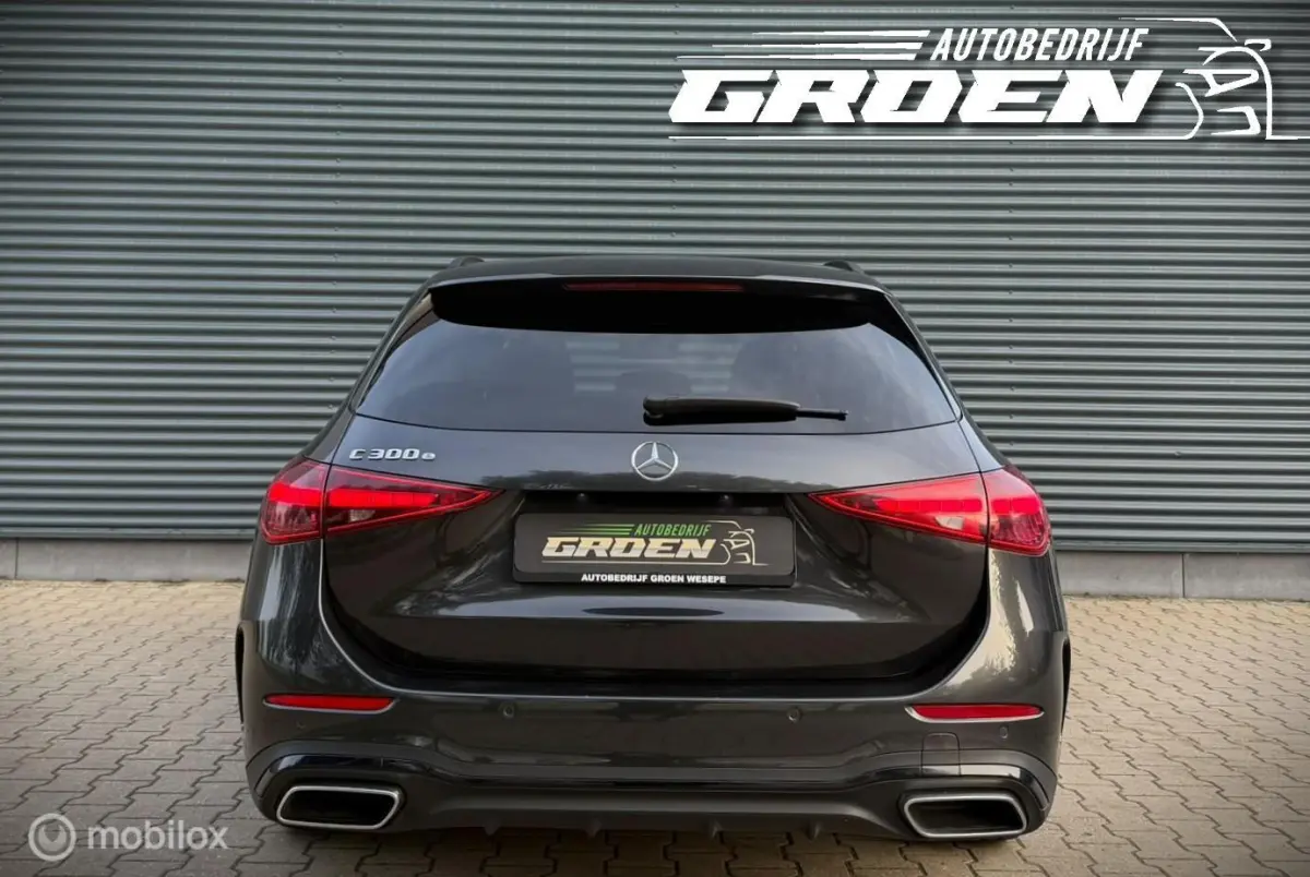 300 e 4MATIC AMG |HEAD-UP|PANO|MEMO