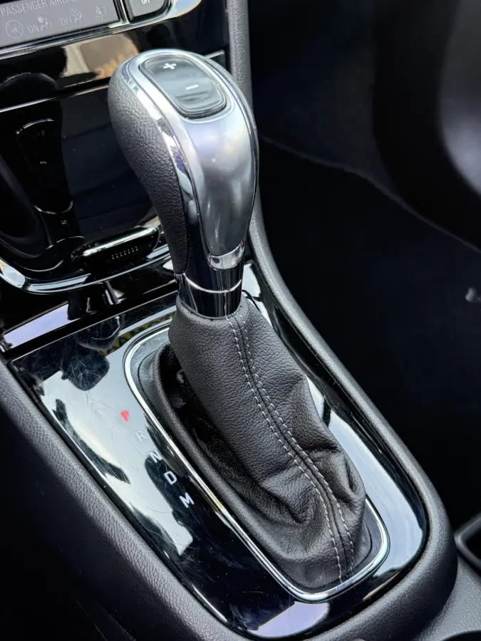 1.4 Turbo Innovation | AUTOMAAT | SCHUIFDAK | TREKHAAK | CAMERA | NAVI | CRUISE |