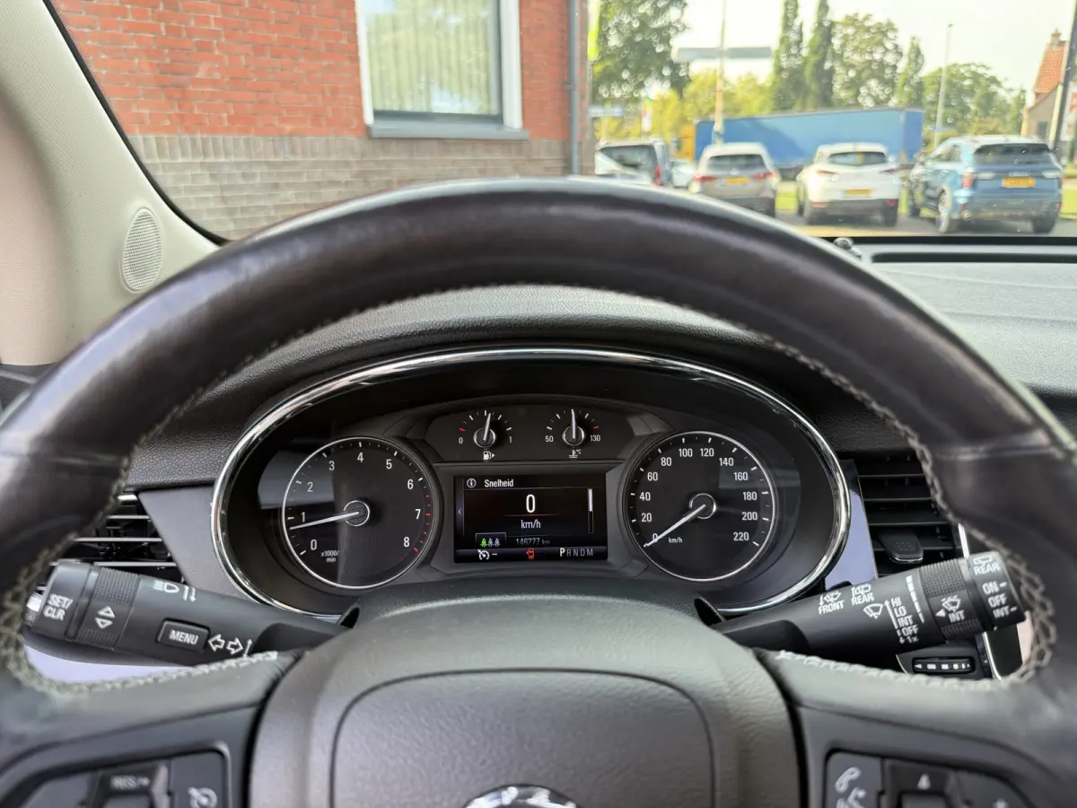 1.4 Turbo Innovation | AUTOMAAT | SCHUIFDAK | TREKHAAK | CAMERA | NAVI | CRUISE |